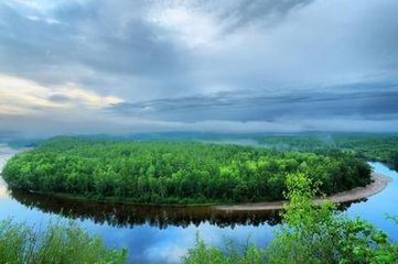 生態(tài)環(huán)境部部長(zhǎng)李干杰：確保七場(chǎng)標(biāo)志性重大戰(zhàn)役3年明顯見效